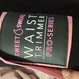 Sweet sweat trimmer